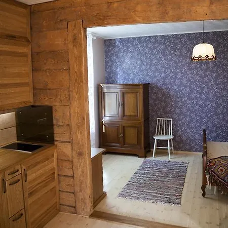 Vaike-mere Apartement הפסלאו