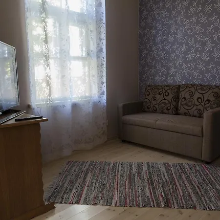 דירה Vaike-mere Apartement הפסלאו